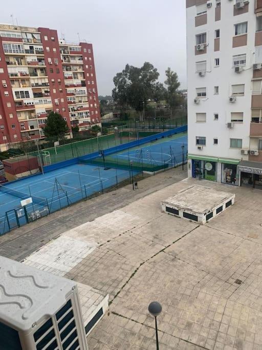 Vistas Desde Montequinto Apartment Dos Hermanas Exterior photo